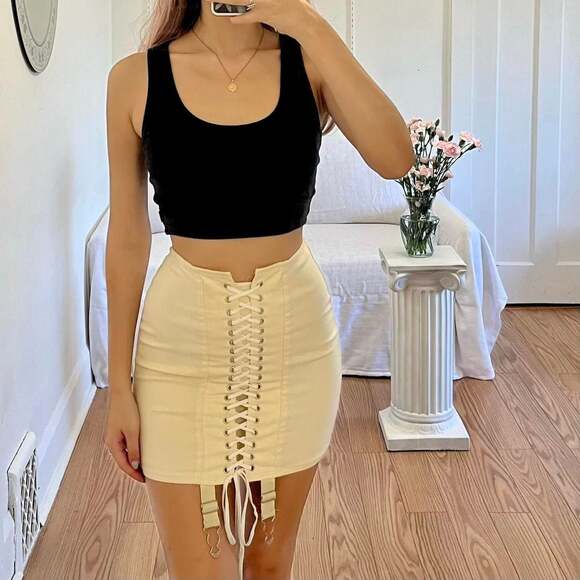 Cream Lace-Up Corset Mini Skirt with Garter Details, Size Small - Picture 4 of 4